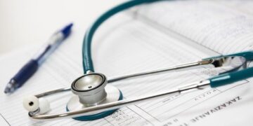 Agenda y obscultor medico