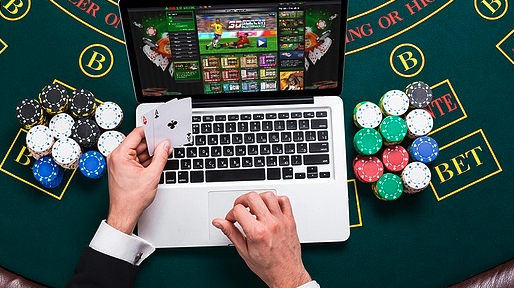 Los mejores tips para jugar y ganar en un casino en línea
