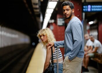 Descubre la Increíble Estatura de Shakira en Metros: ¿Cuán Alta es la Reina del Pop Latino?