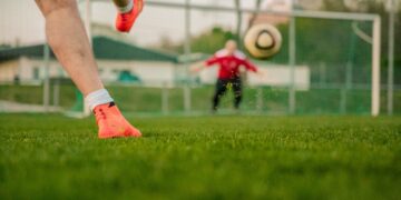 Conoce a los Futbolistas Estrella de los Xolos: Historias, Datos y Logros