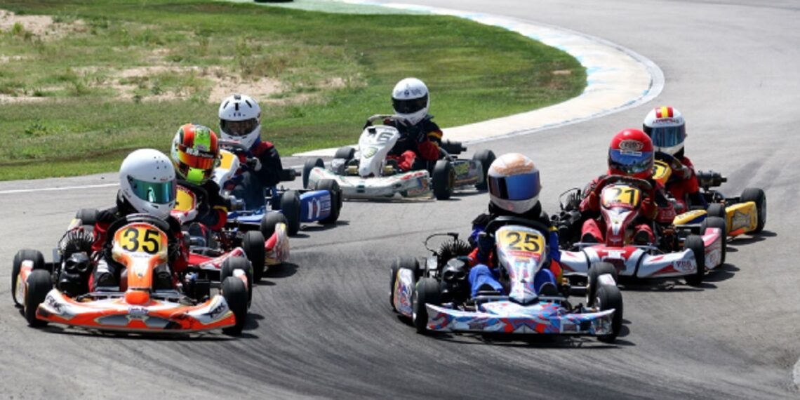 equipamiento kartings